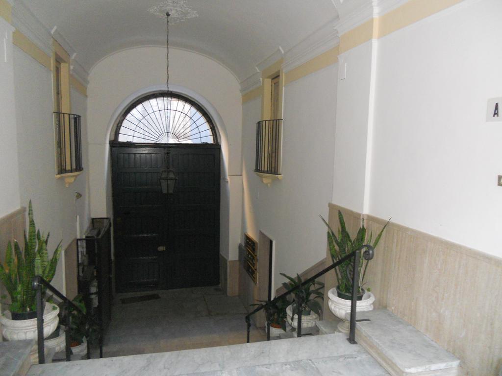 The House Apartment Catania Phòng bức ảnh